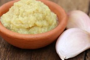 Garlic used to treat cervical osteochondrosis