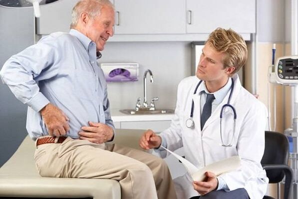 Consultation with a hip arthritis doctor